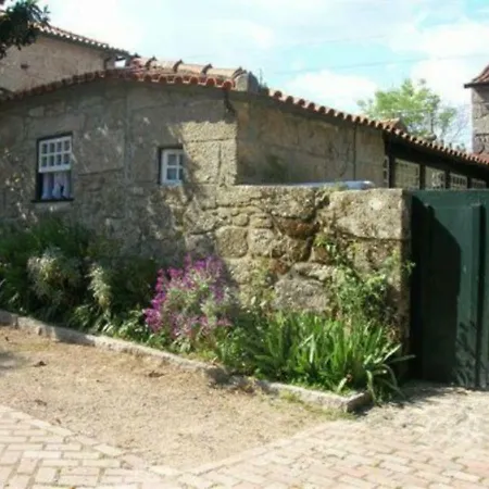 Moradia Com Piscina Em Casa de Férias